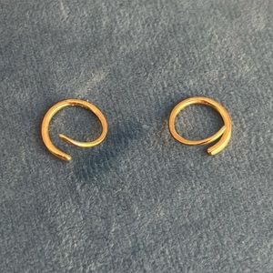 Mejuri 14K Spiral Earrings